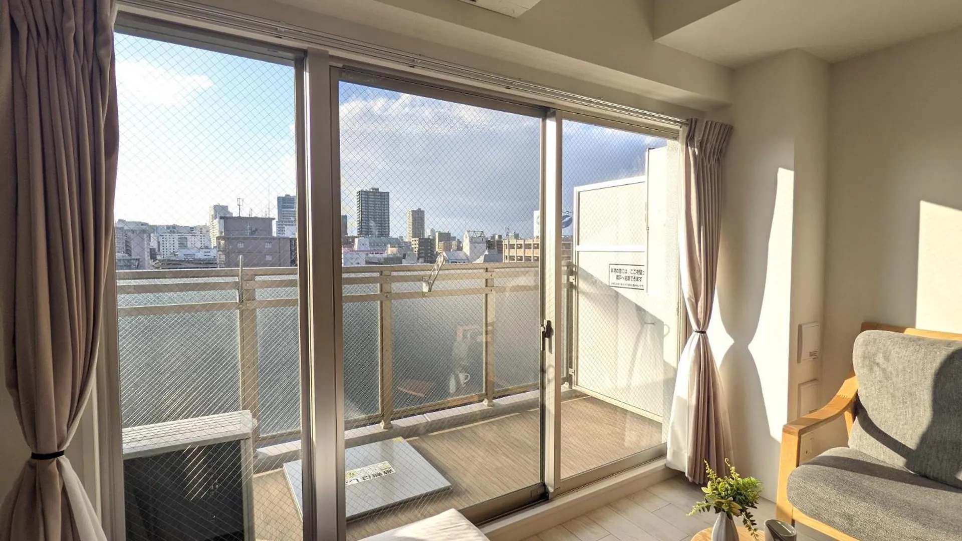 Eslead Hotel Osaka Tsuruhashi 3*,