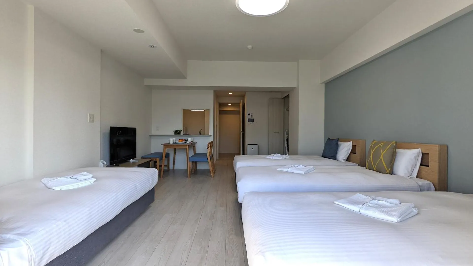 Eslead Hotel Osaka Tsuruhashi 3*,  Japan