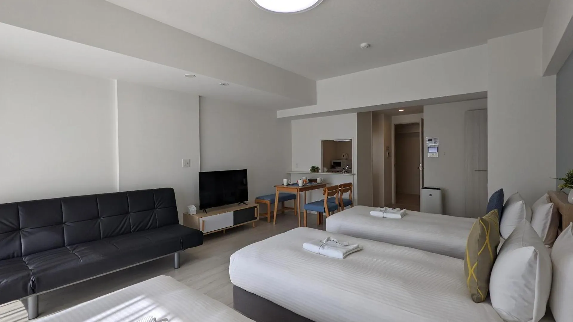 Eslead Hotel Osaka Tsuruhashi 3*,  Japan